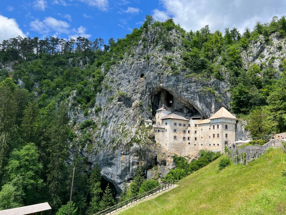 Predjama Castle