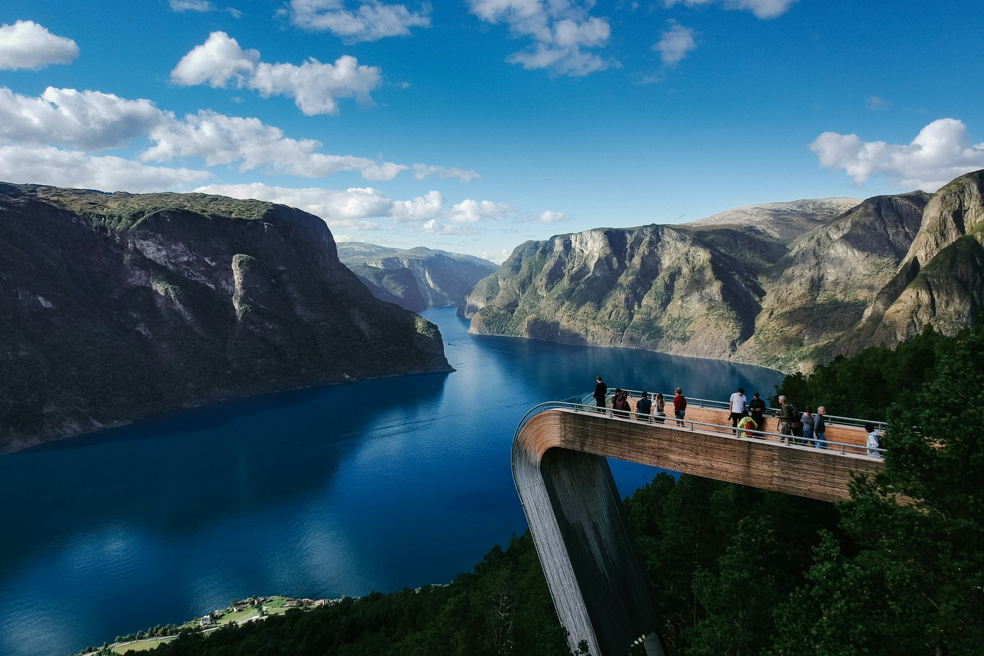 Aurland