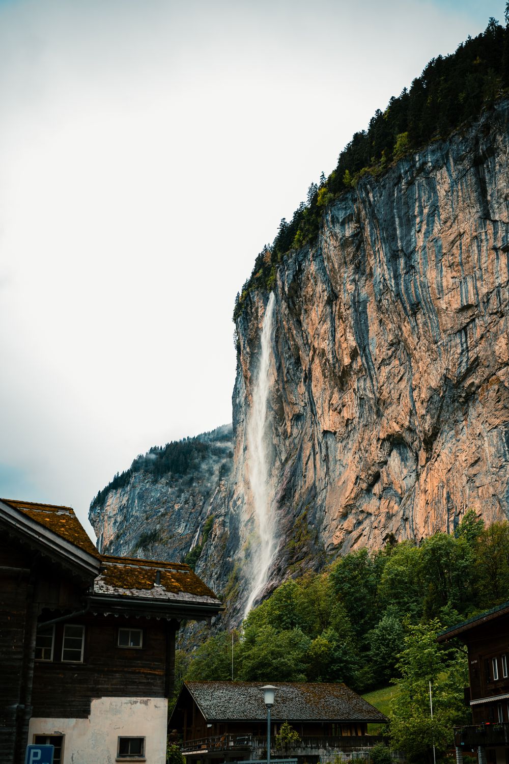 Lauterbrunnen Valley Floor Walk to Stechelberg