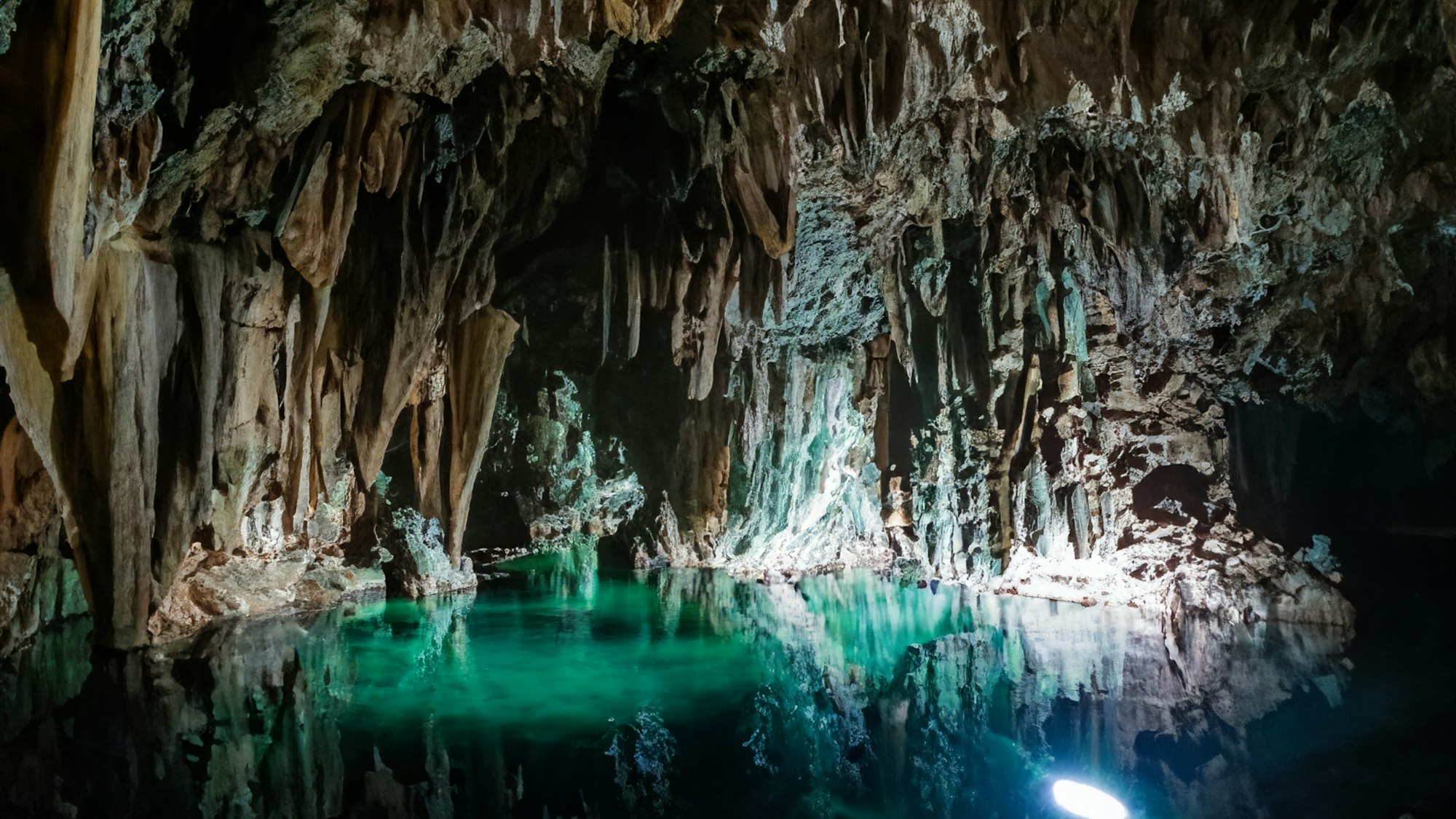 Crystal Caves, Bailey's Bay, Bermuda