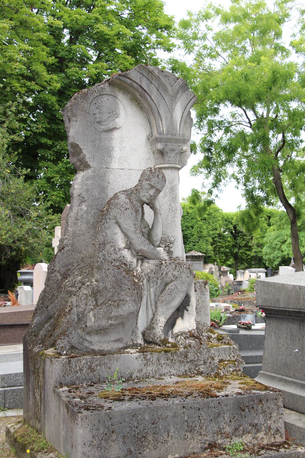 Père Lachaise Cemetery