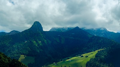 Les Avants