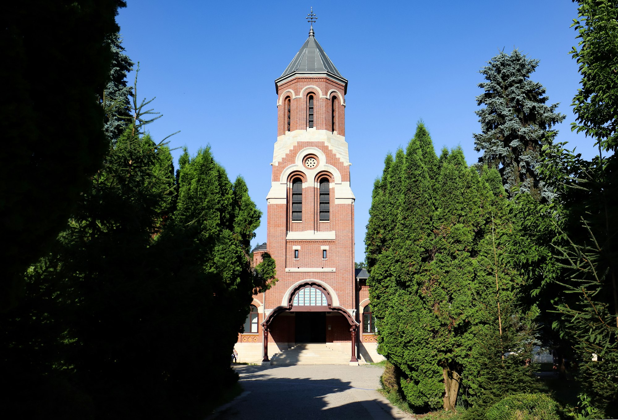 Curtea de Argeș, Romania
